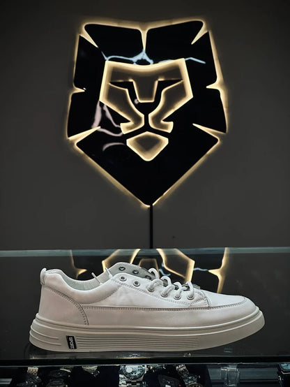 Monarch Low-Tops